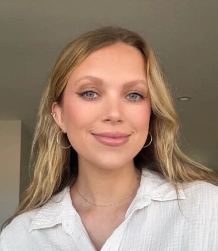 Alizée Gervais VF