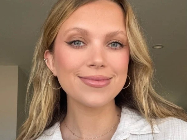 Alizée Gervais VF